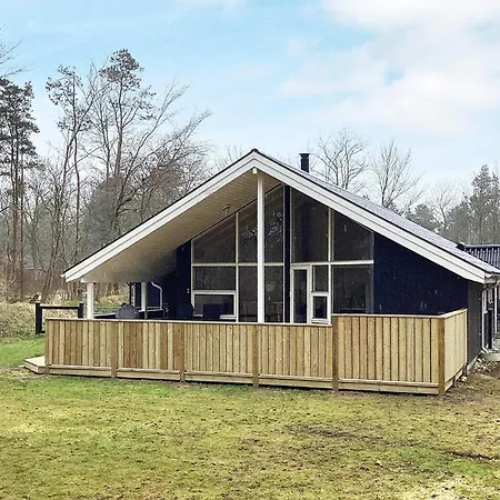Holiday home Holiday Lxii *