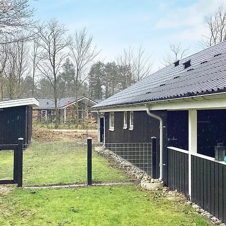 Holiday home Holiday Lxii