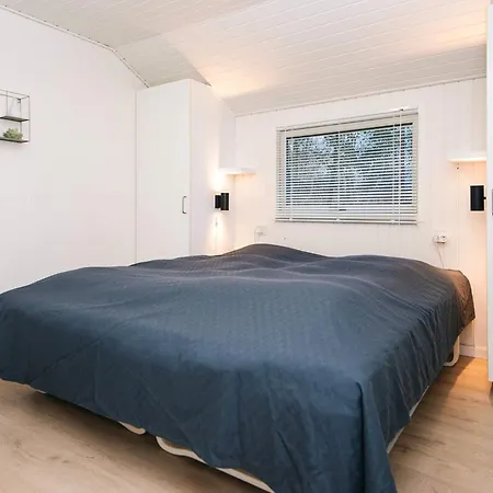 Holiday home Holiday Lxii