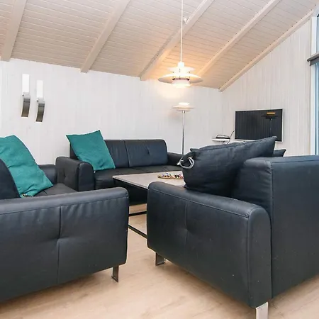 Holiday home Holiday Lxii *